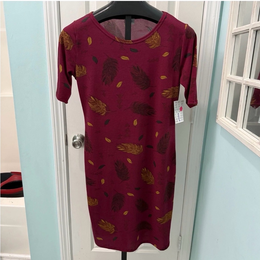 NWT LuLaRoe Women's Size Large Julia Burgundy Feathers Knee-length Pencil Dress